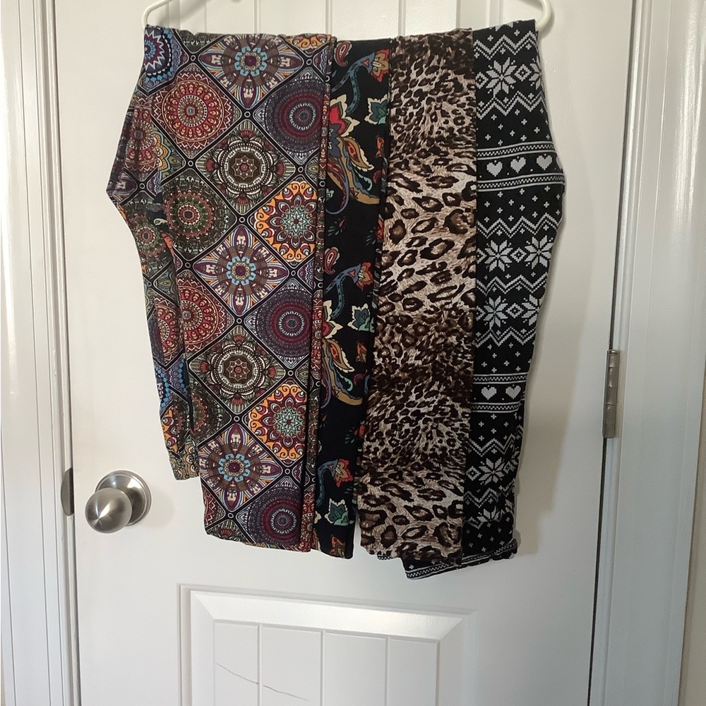 Colorful Patterned Leggings Set